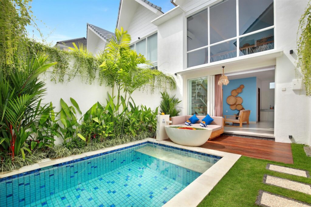 Are you in search of the perfect  luxury villa Canggu for exquisite tropical retreats in Bali? Look no further – Aeera Villa