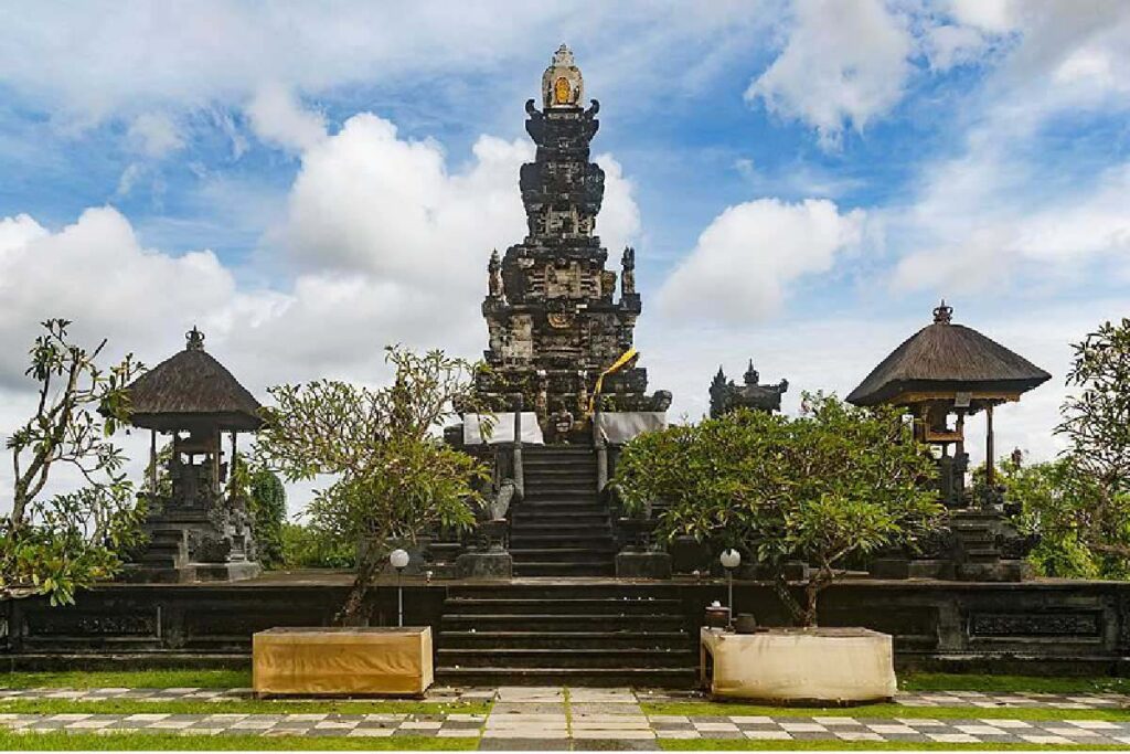 Nusa Dua Temples