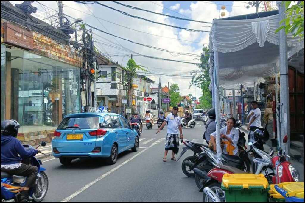 Seminyak to Canggu Traffic