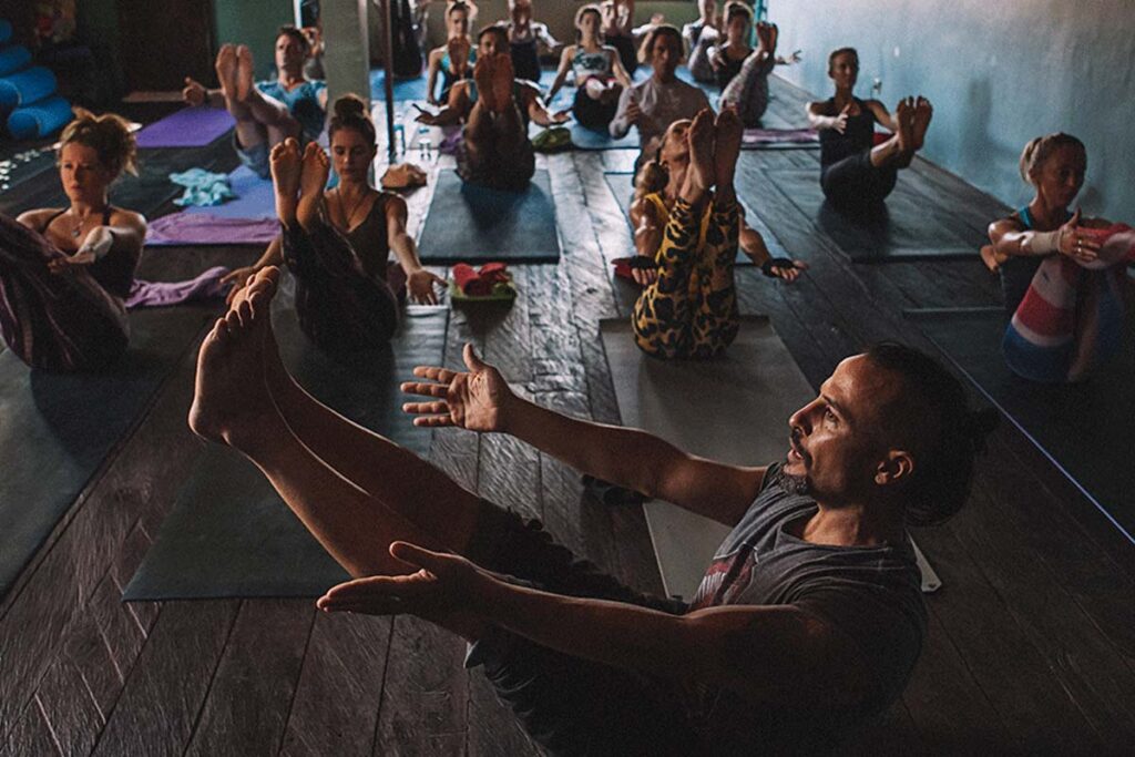 Yoga 108