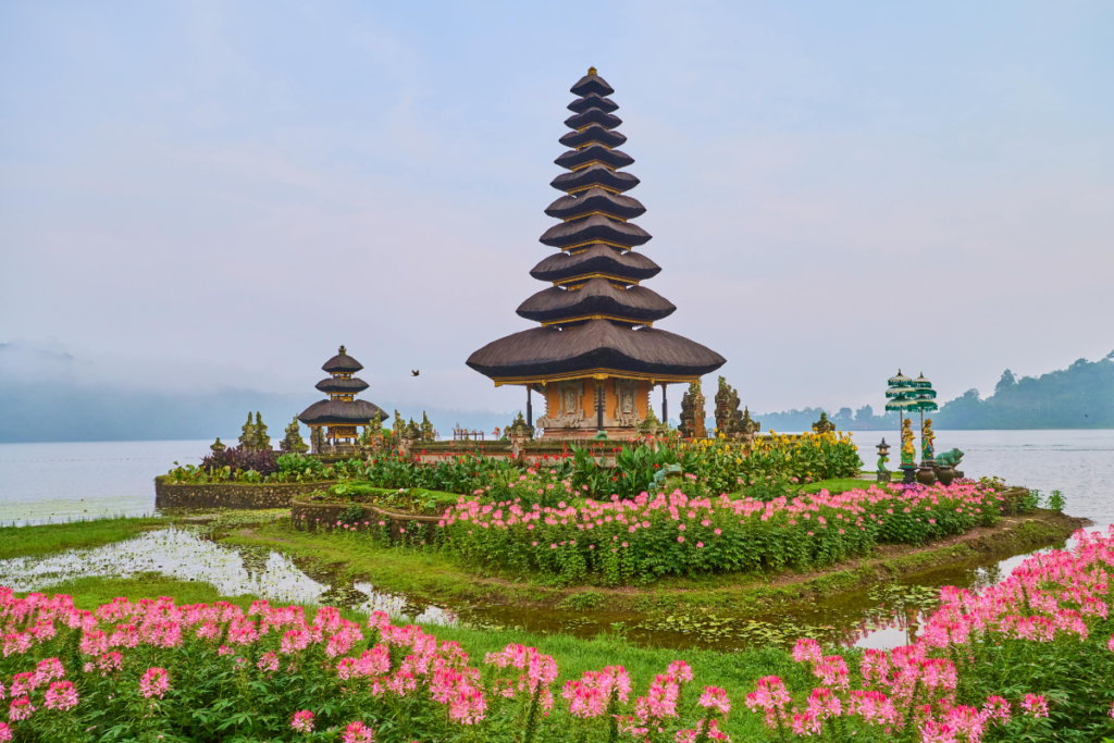 eksplor ulun danu temple