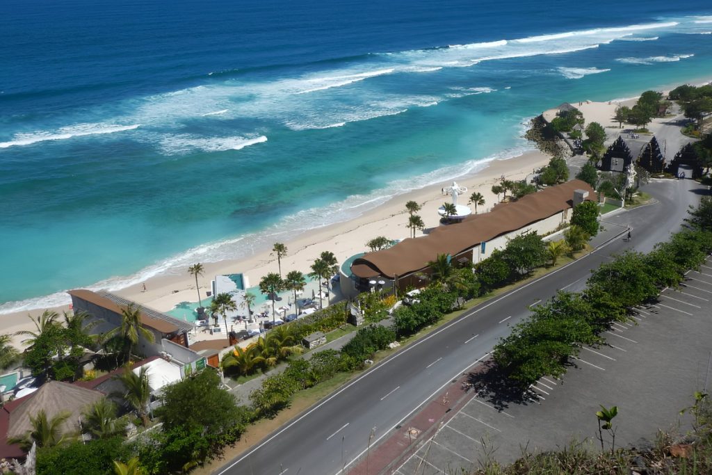 pantai melasti