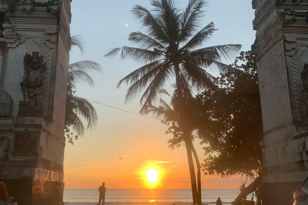 pantai di Bali yang terkenal