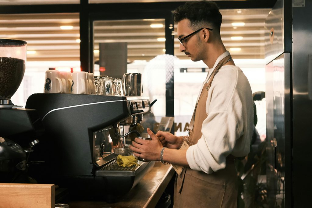 Barista adalah