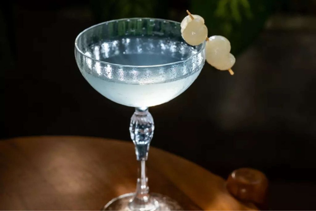 Artisan: cocktail bar di ubud