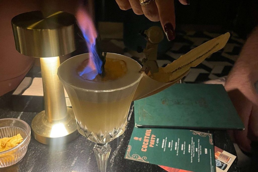 Cocktail Bar di Bali